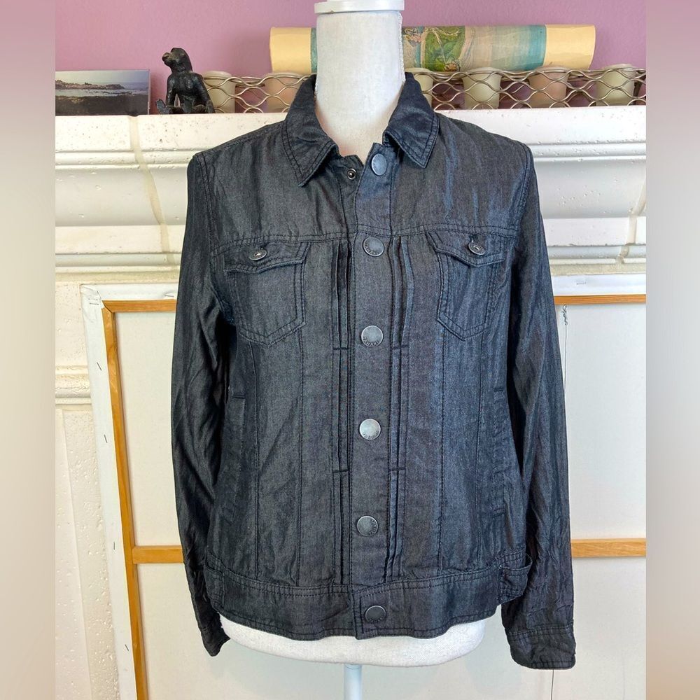 Tahari Denim Black Jean Shacket w/ great details NWOT oversized